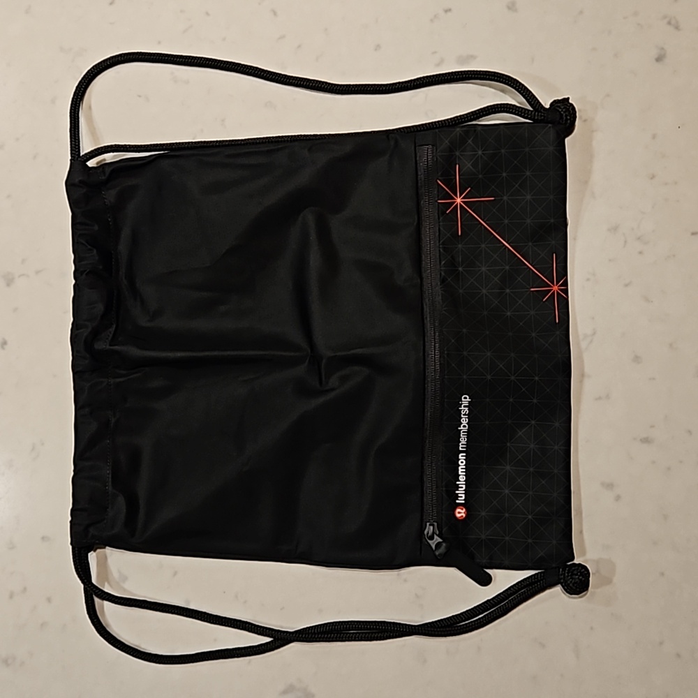 Lululemon Membership Lightweight Gym Sack